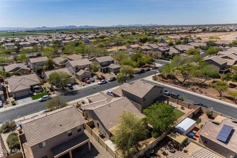 40 - Adams 19384 Drone