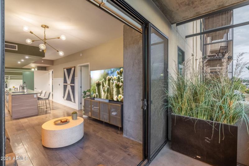 41-web-or-mls-DSC05917-HDR-Edit