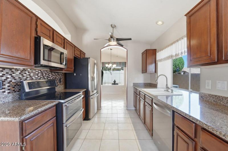 14303 W Morning Star Trl-19