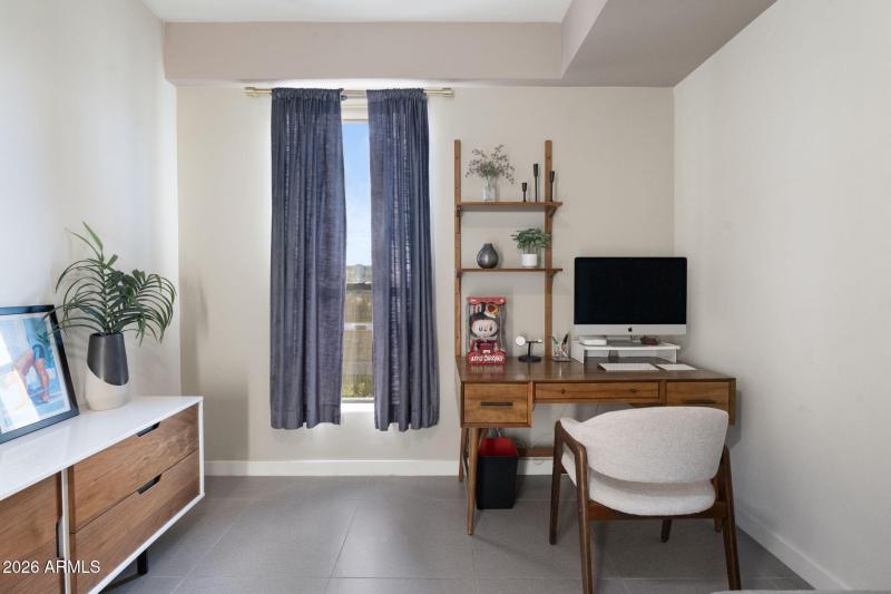 9-web-or-mls-DSC05776 copy