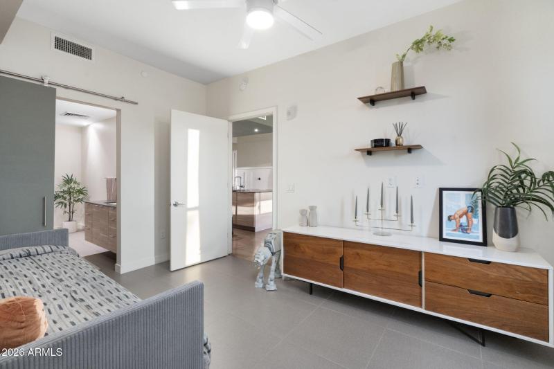 15-web-or-mls-DSC05800 copy