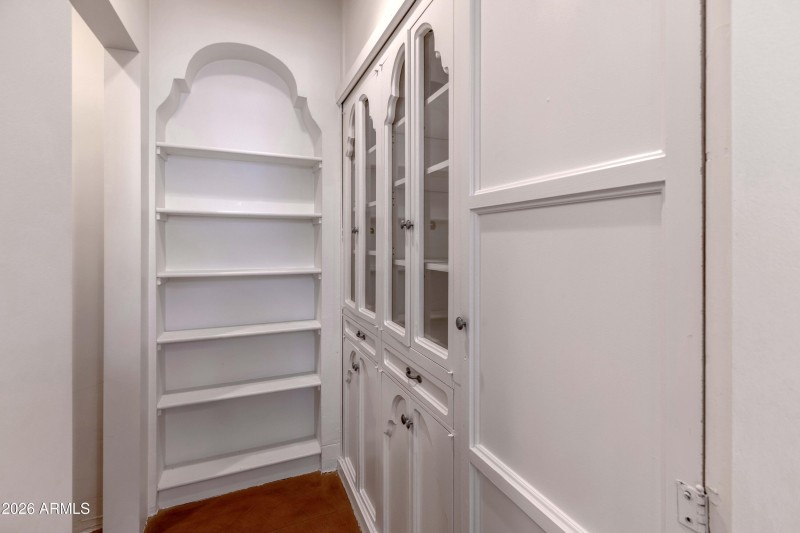 Butlers Pantry within 1931 E Lee