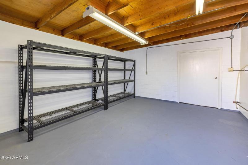 225 Sq Ft Storage Room