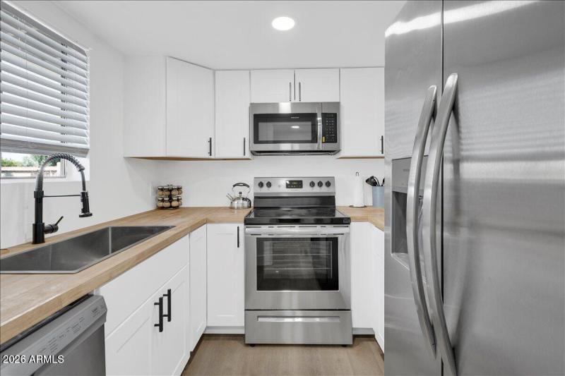 20251013170926910878000000-o