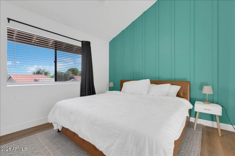 20251013170927850660000000-o