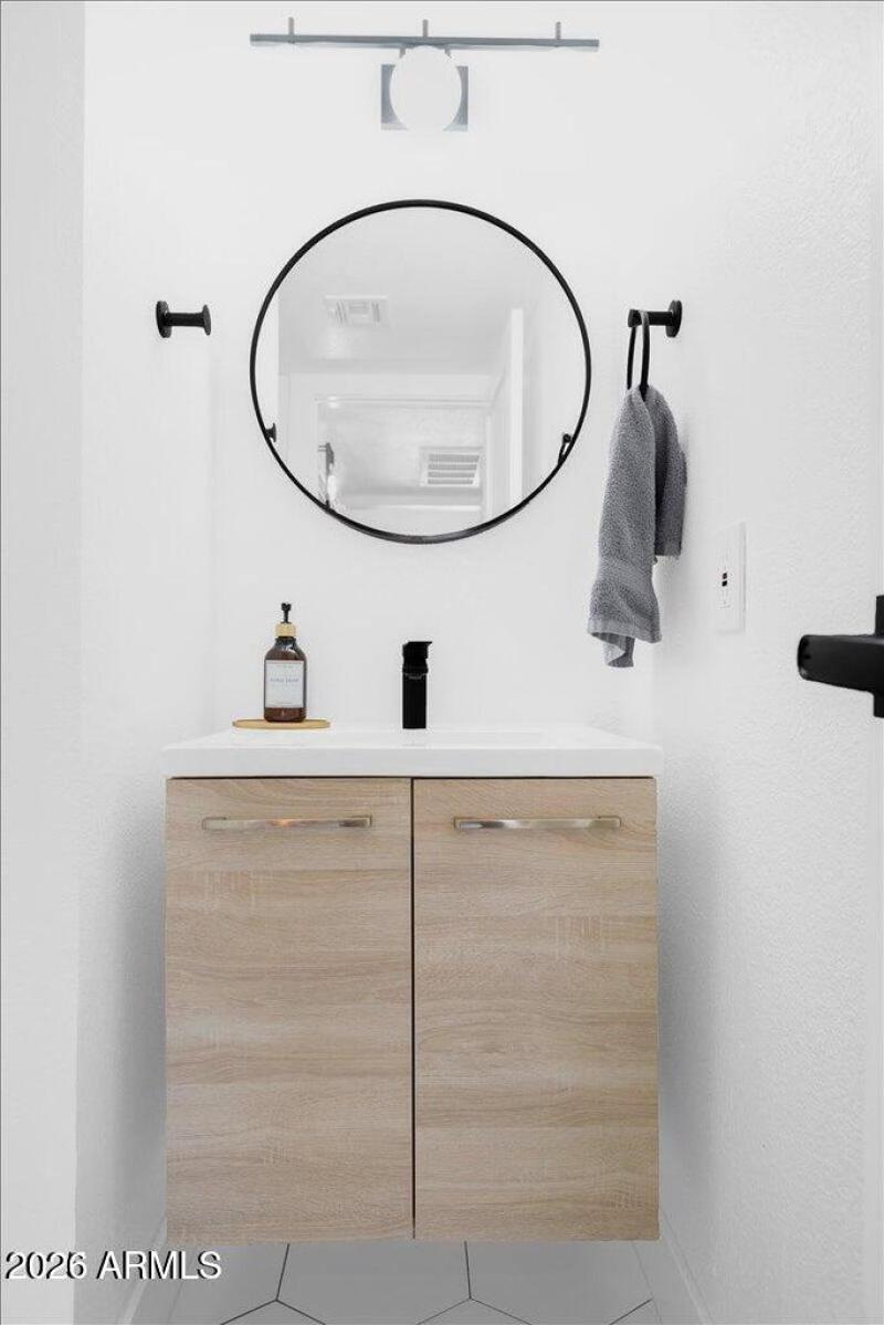 20251013170932232014000000-o