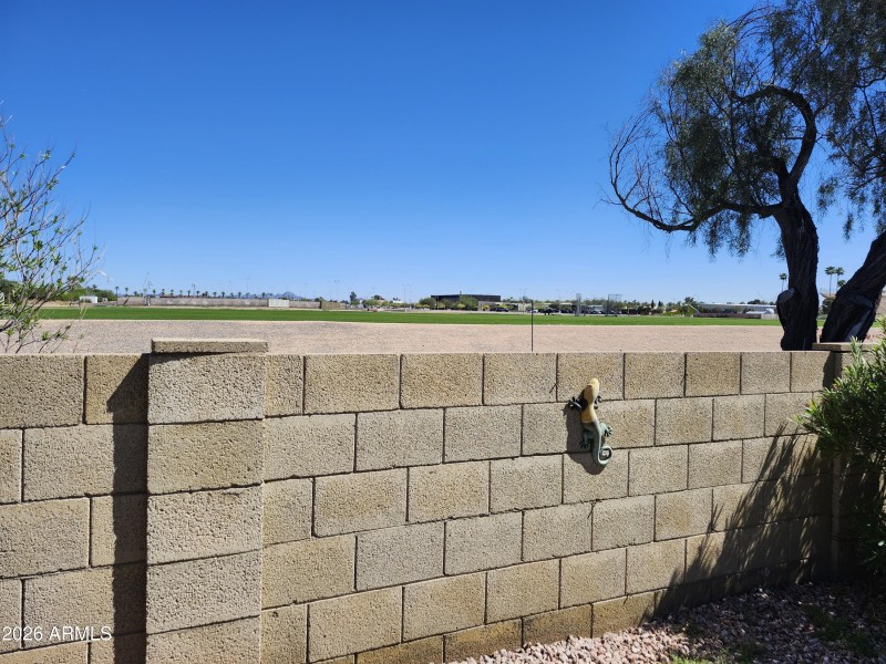 No homes backing house