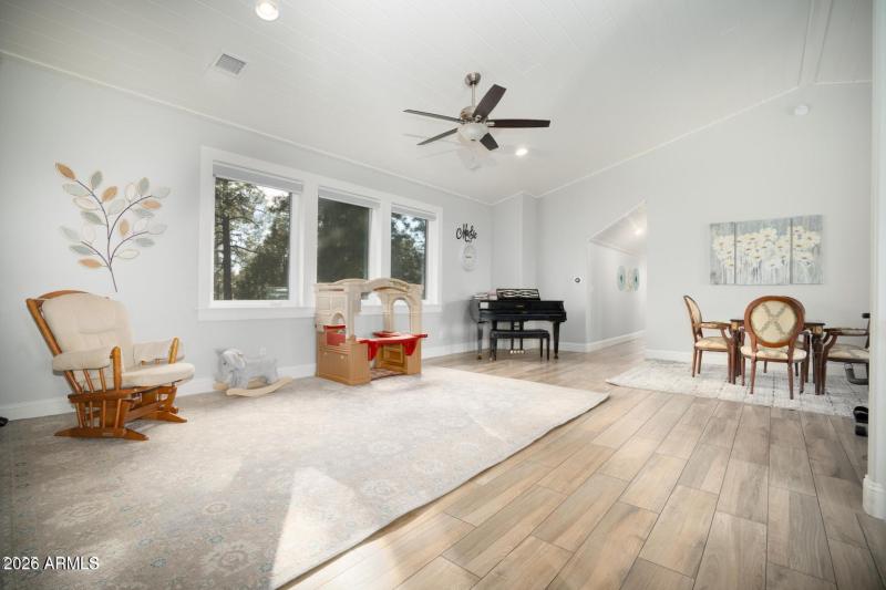 20250228164920920021000000-o