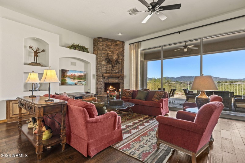 15-web-or-mls-9708-e-preserve-way