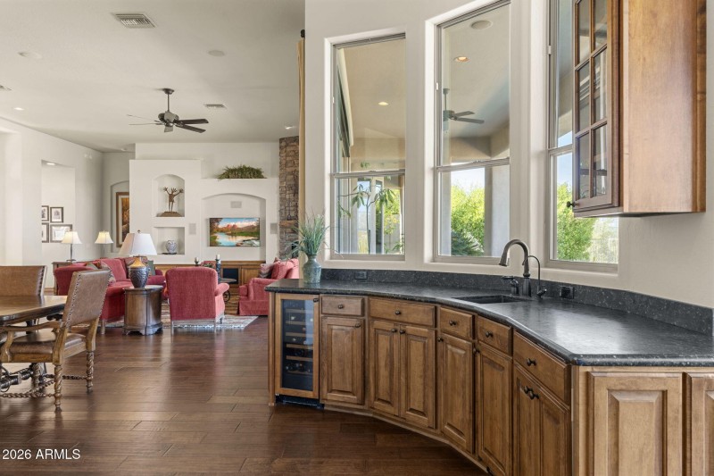 30-web-or-mls-9708-e-preserve-way