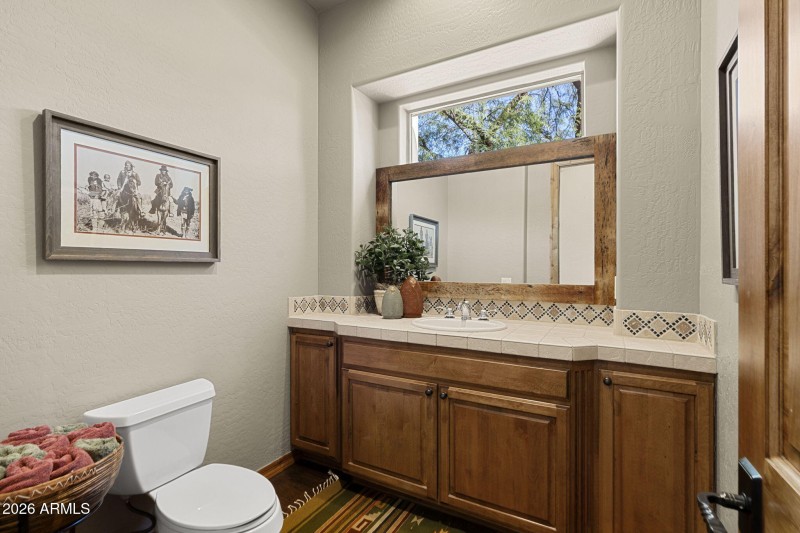 32-web-or-mls-9708-e-preserve-way