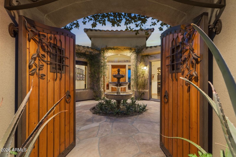 65-web-or-mls-9708-e-preserve-way