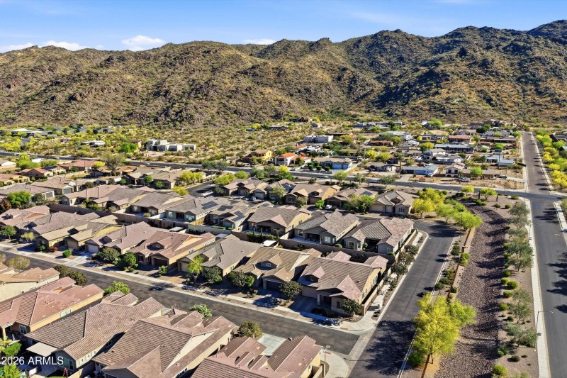 Close to Trails & Hiking