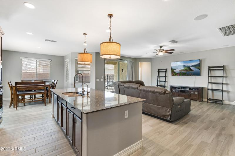 4862 N 183rd Ln Goodyear - 300