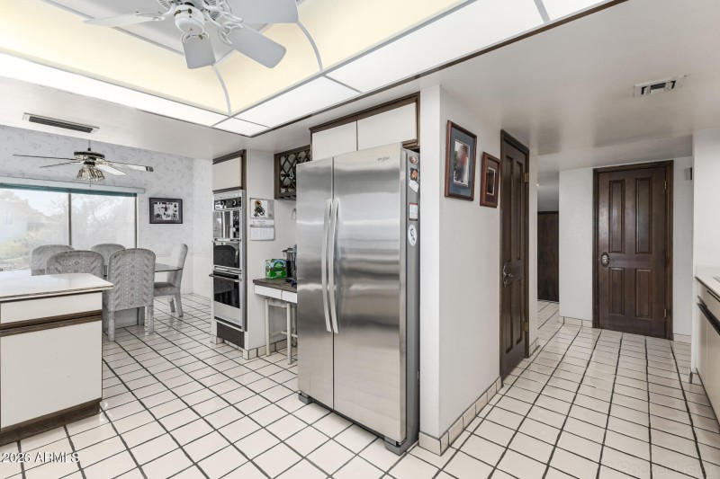 C09F3BD6-1863-46B0-9989-37CD2B4C5FEB