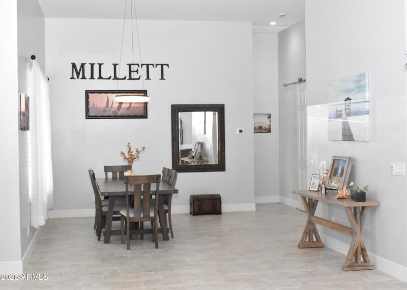 open dining area 140th St.