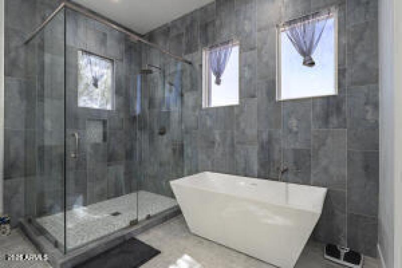 20251104161734860651000000