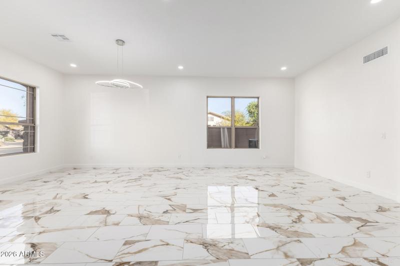 11 - Morningside 11530