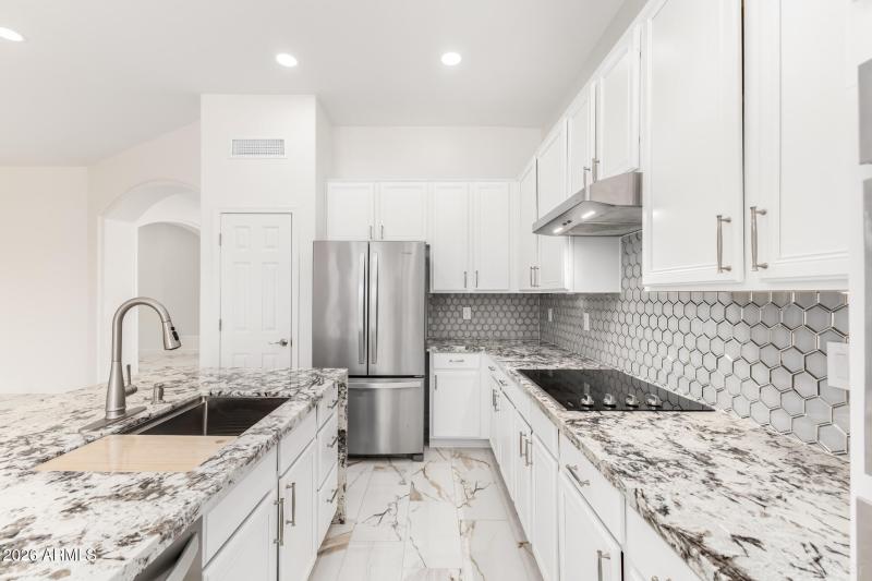 24 - Morningside 11530