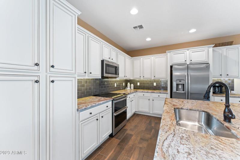 Gorgeous counter tops