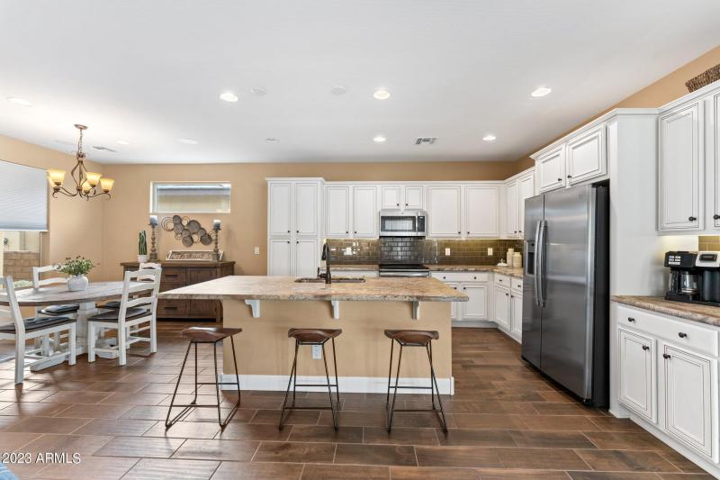 4456 Covered Wagon Trl