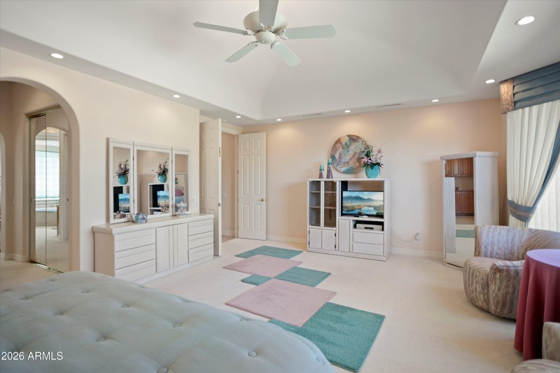 24-15926 W Superstition Way