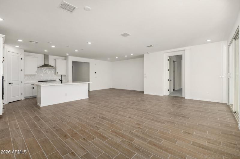 PHX_TylerRanch_Lot 2038_Azure_24197_Grea