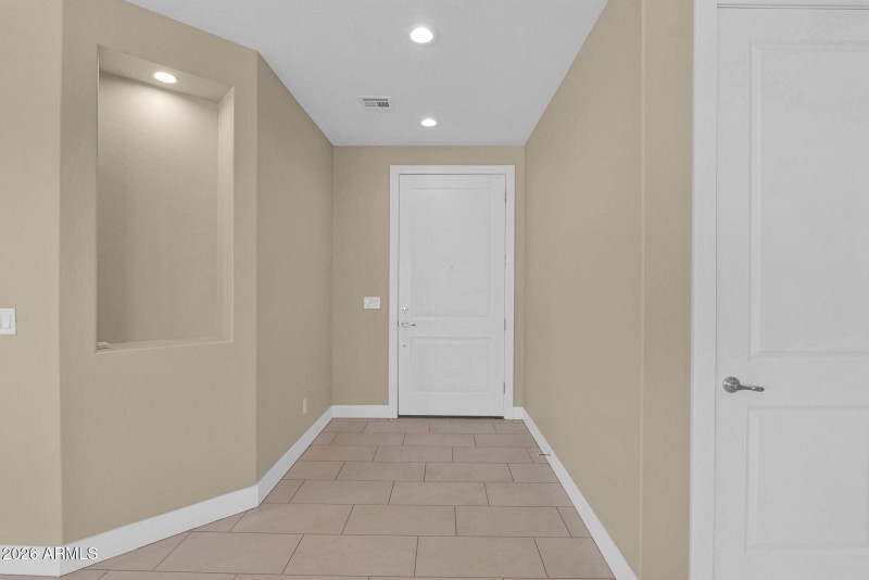 16-web-or-mls-P1569380