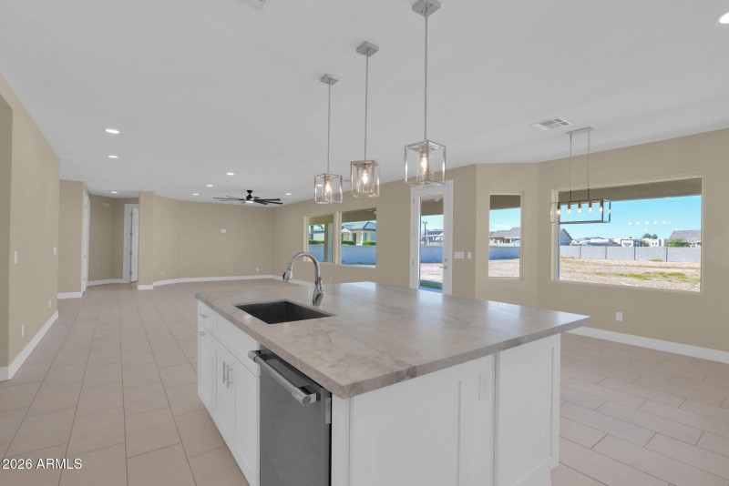 25-web-or-mls-P1569397