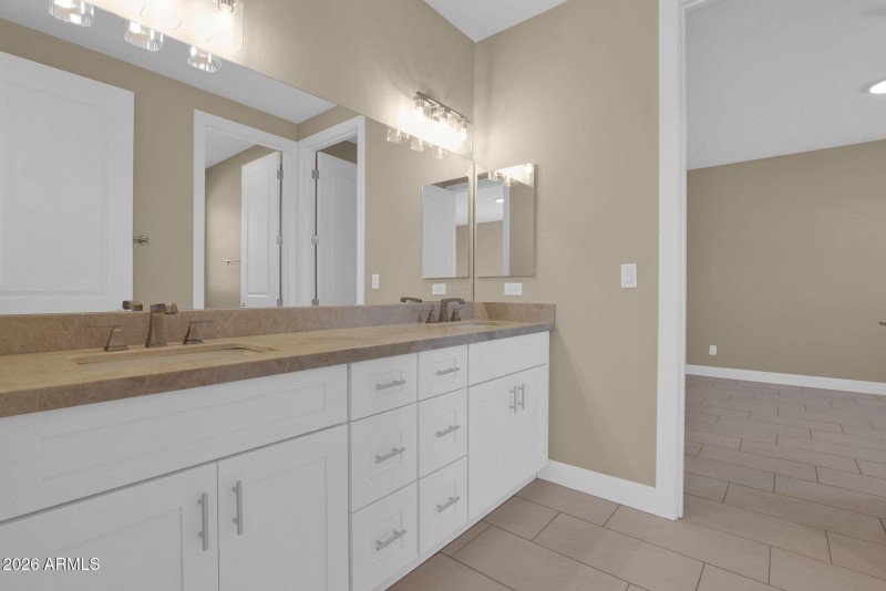 34-web-or-mls-P1569411