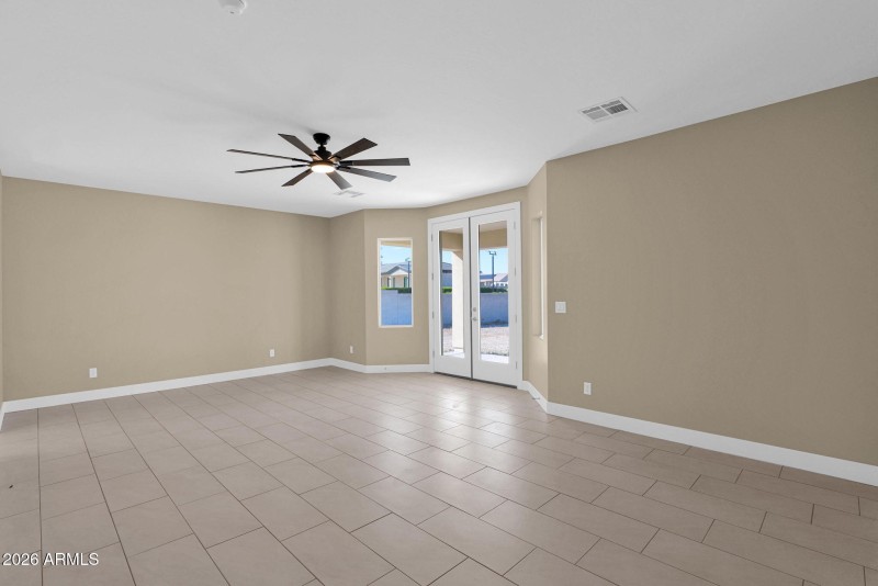 41-web-or-mls-P1569423