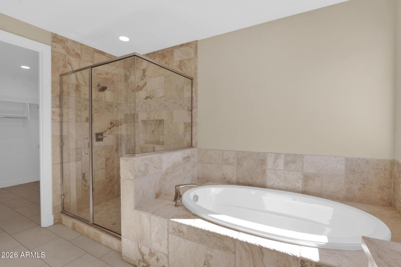 44-web-or-mls-P1569428