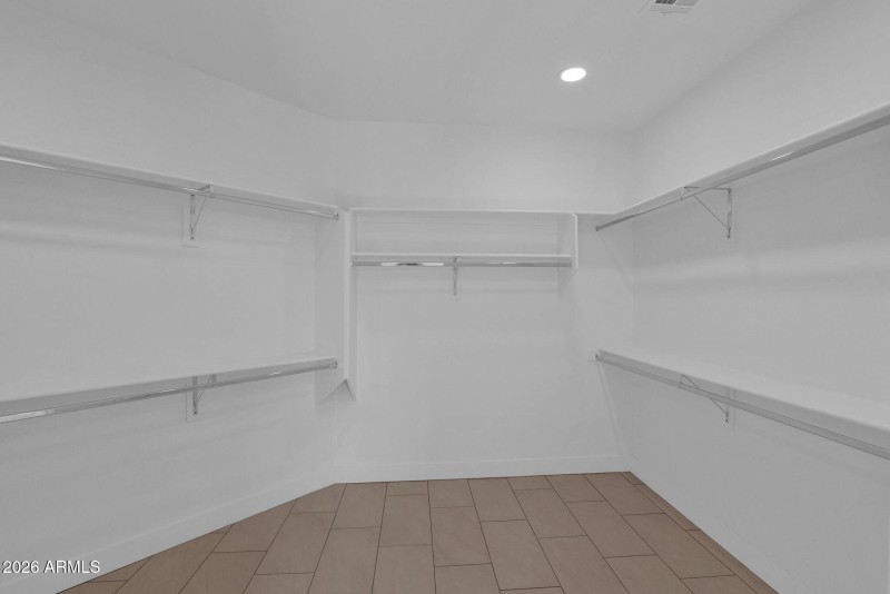 46-web-or-mls-P1569430