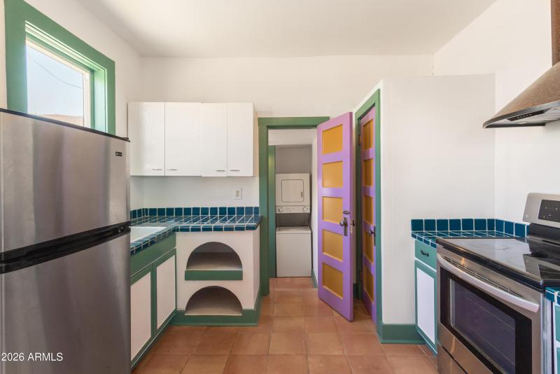 7) 68985-69bb5610ae04d