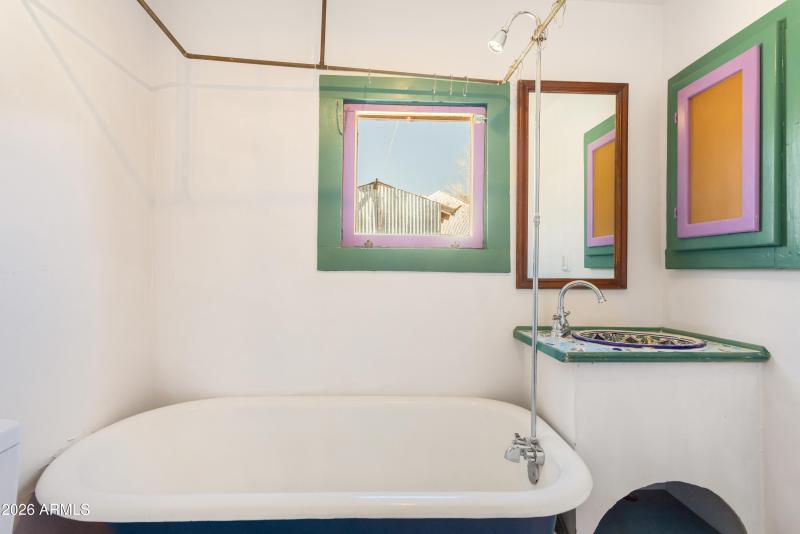 11) 68985-69bb56029ba4a