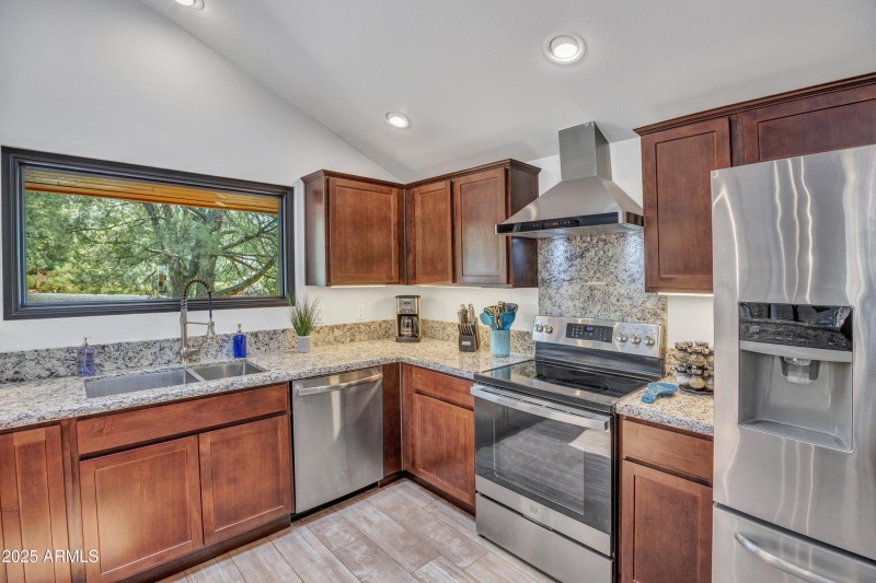 New Andersen Picture Window!