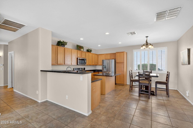 14-web-or-mls-018E Vermont