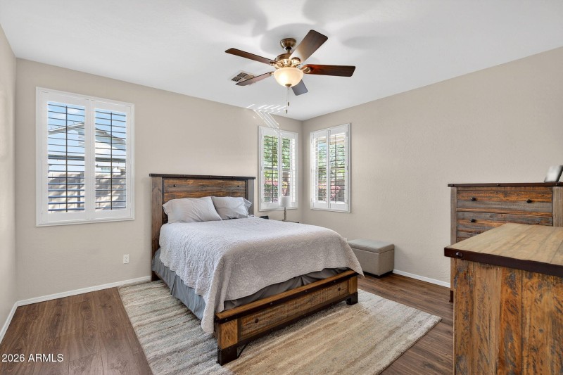 21-web-or-mls-025E Vermont