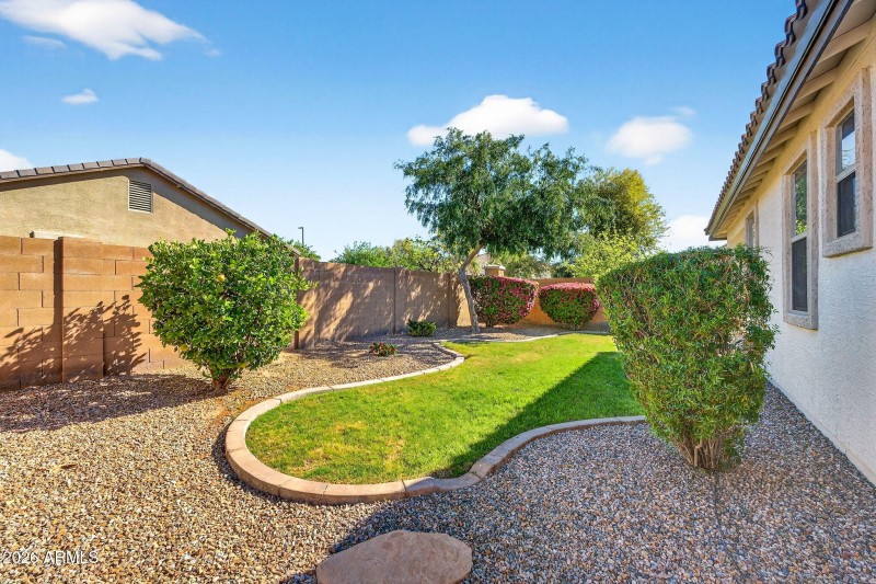 38-web-or-mls-035E Vermont