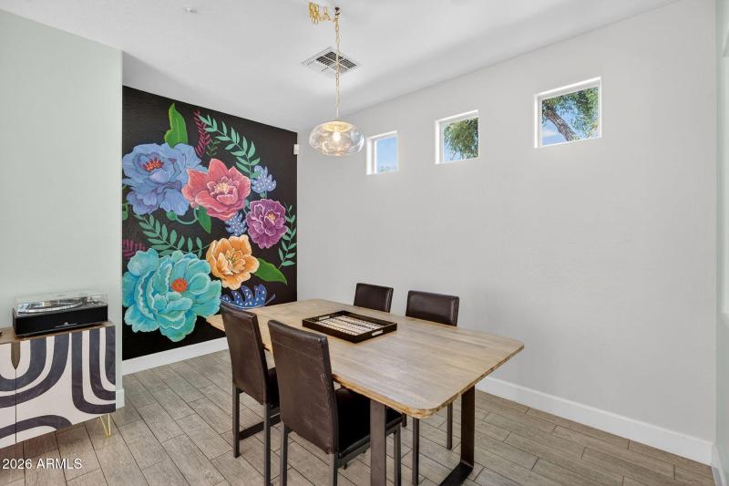 19-web-or-mls-012S Banning St