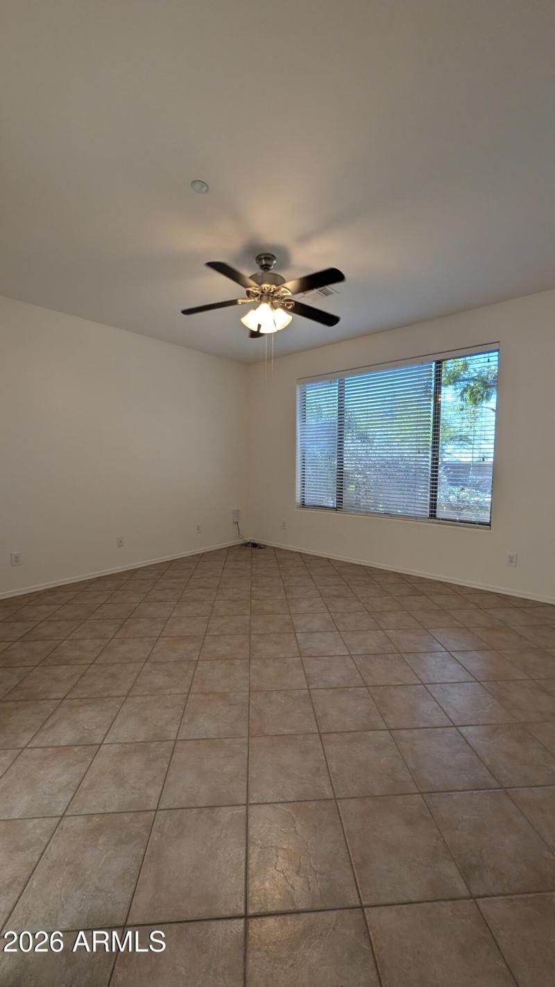 PXL_20260317_172121195