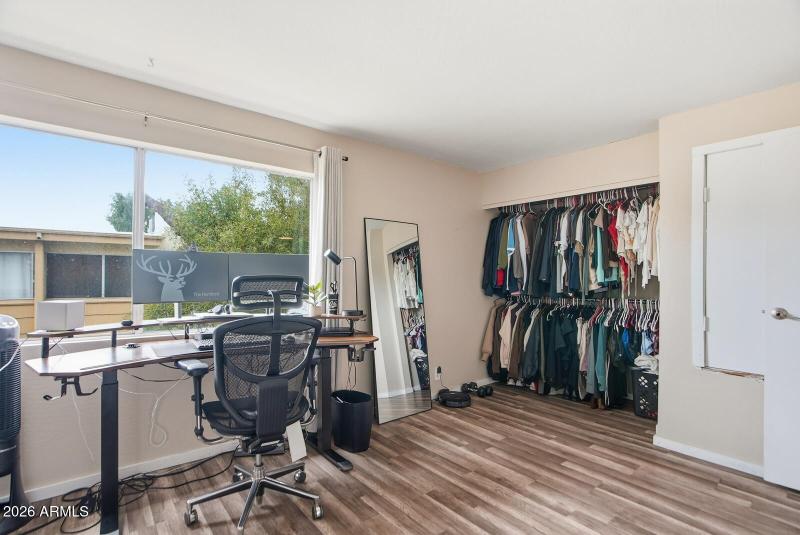 Secondary Bedroom Photo 2