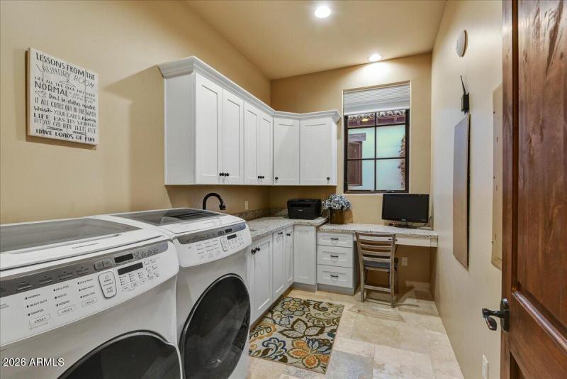 16-Laundry Room