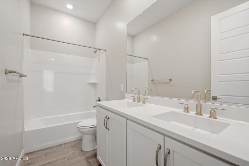 Guest Bath-double sinks