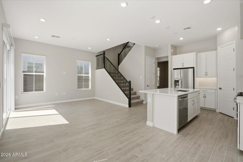 Family room/Kitchen/Dining