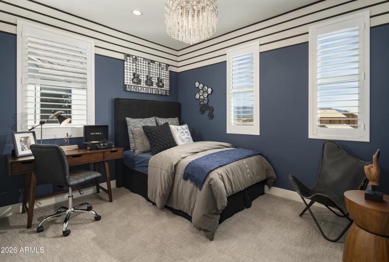 Beacon_in_Estrella_Peletier_Bedroom_1177