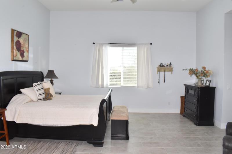 Nature's view from all windows_0312