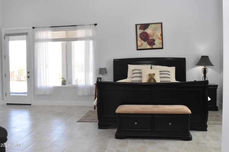 Door to back patio 0330