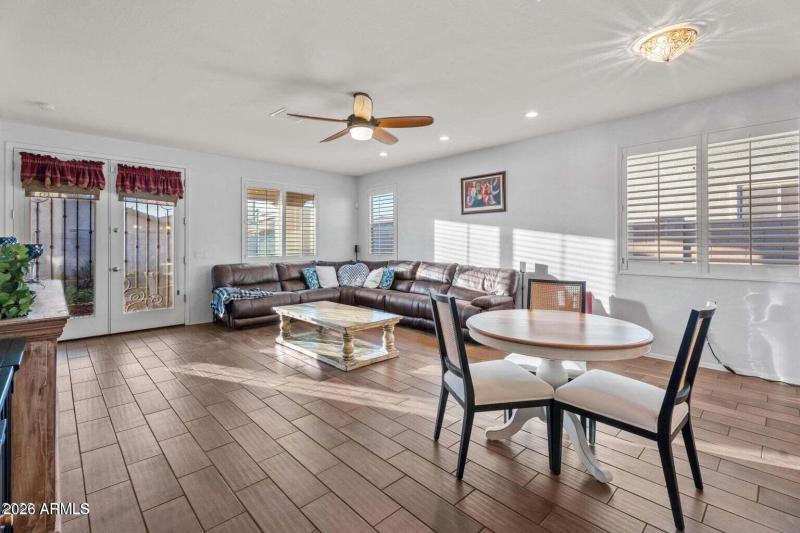 20231110224619310688000000-o