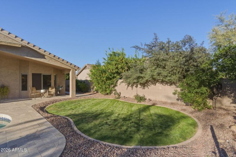 42-web-or-mls-Untitled-42